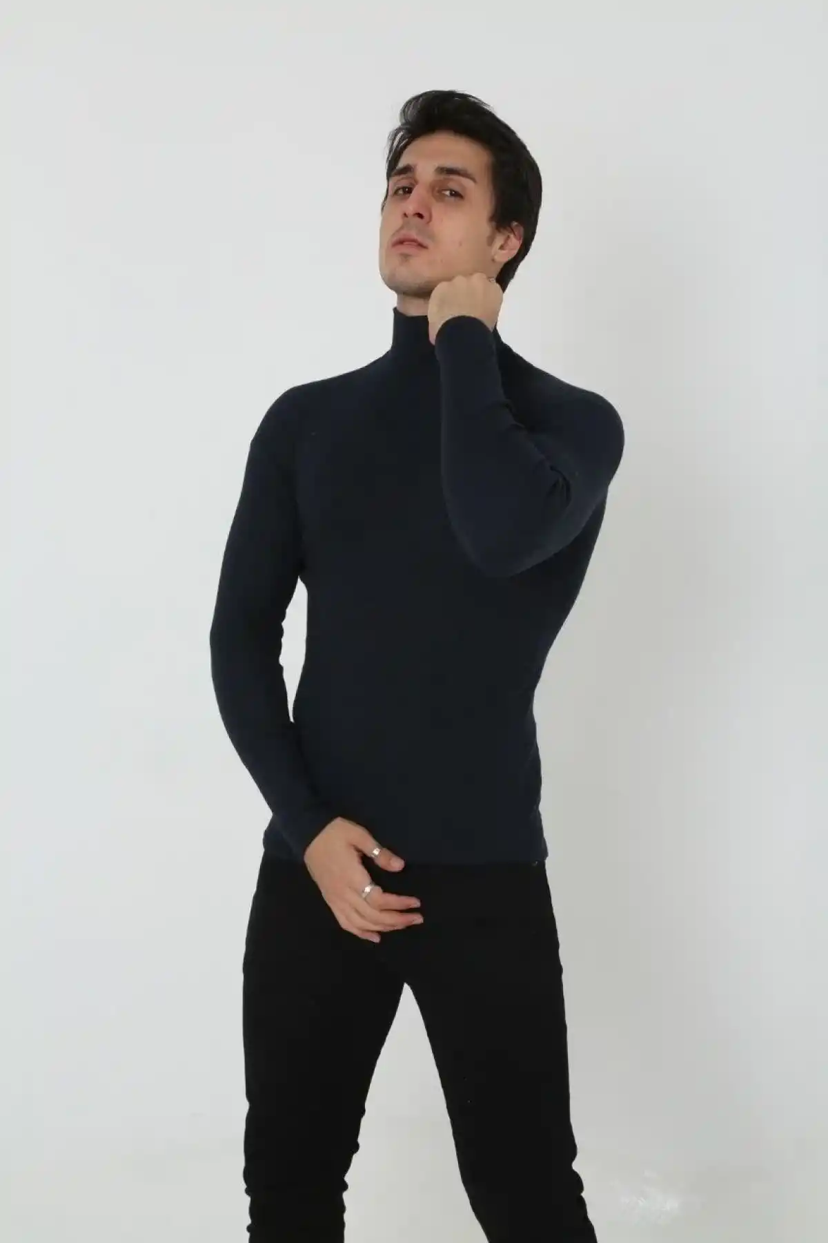 Erkek Kaşkorse Boğazlı Full Likralı Fitilli Body Kazak - Siyah