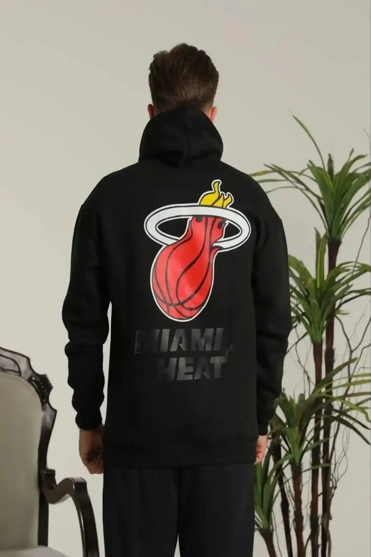 Erkek Oversize Üç İplik Kapüşonlu Sweatshirt –Sırt ve Ön Baskılı Kanguru Cepli - Siyah