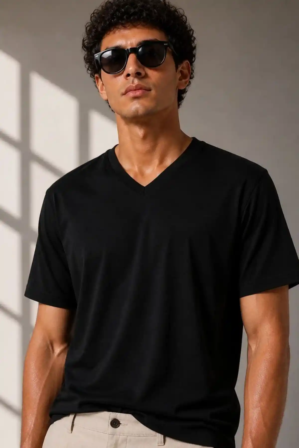 Erkek V Yaka Basic Tişört Kısa Kol Yazlık Regular Fit T-Shirt - Siyah