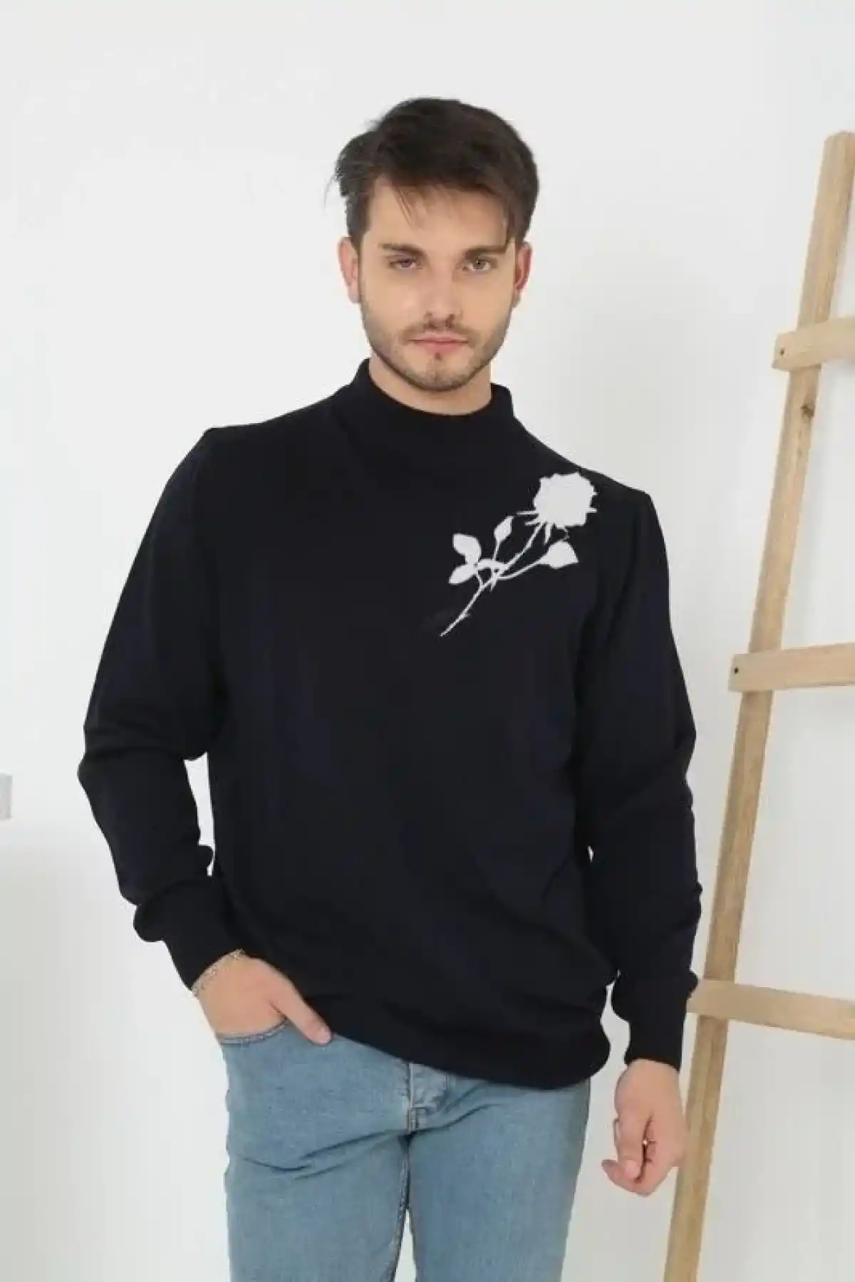 Erkek Yarım Bağazlı Kazak Baskılı Dokuma Triko - Siyah