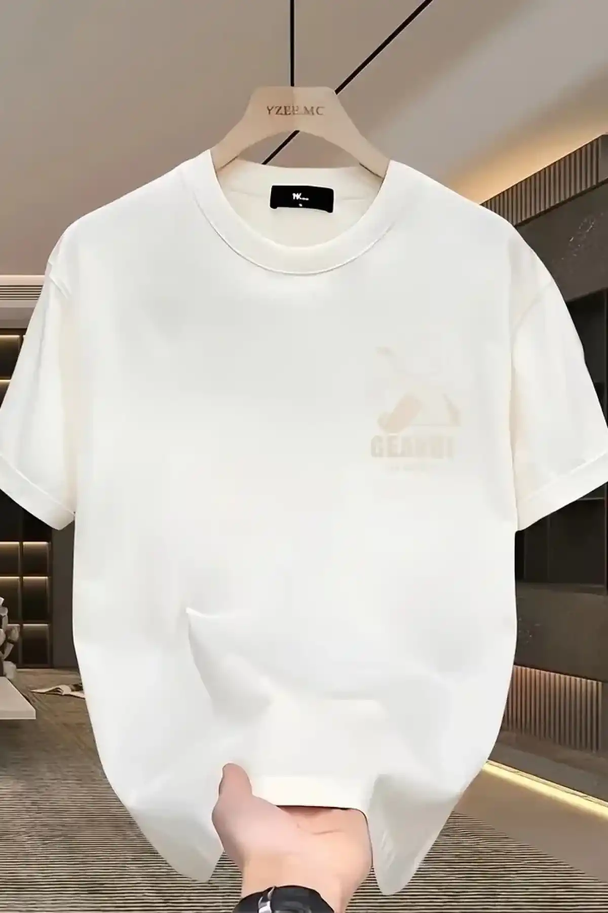 Geniş Kesim Pamuklu Tişört - GANDHI The Project Baskılı Beyaz Kesim Kısa Kollu - Beyaz