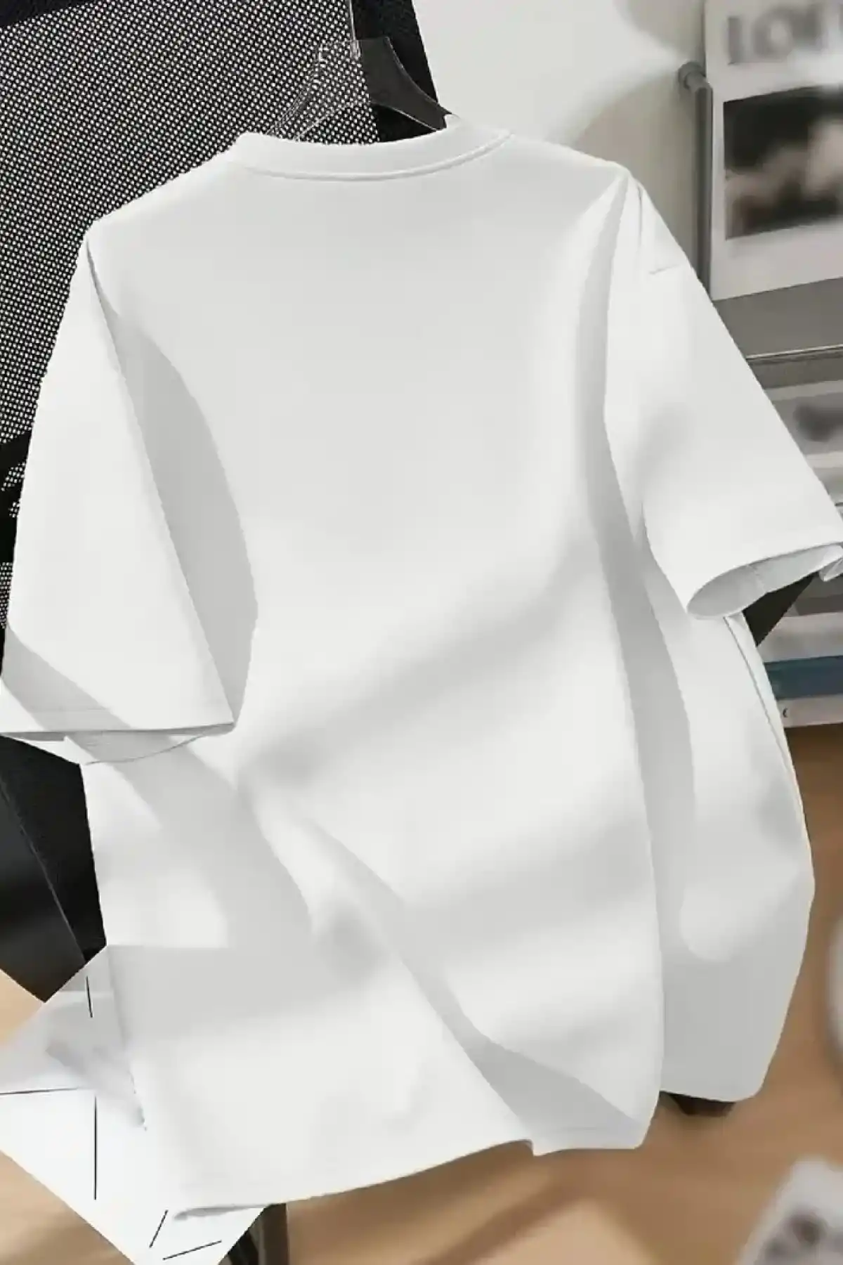 Kadın T-Shirt Kısa Kollu, bisiklet Yaka, Eğlenceli Karikatür Ayı ve Umrumda Değil Baskı - Beyaz