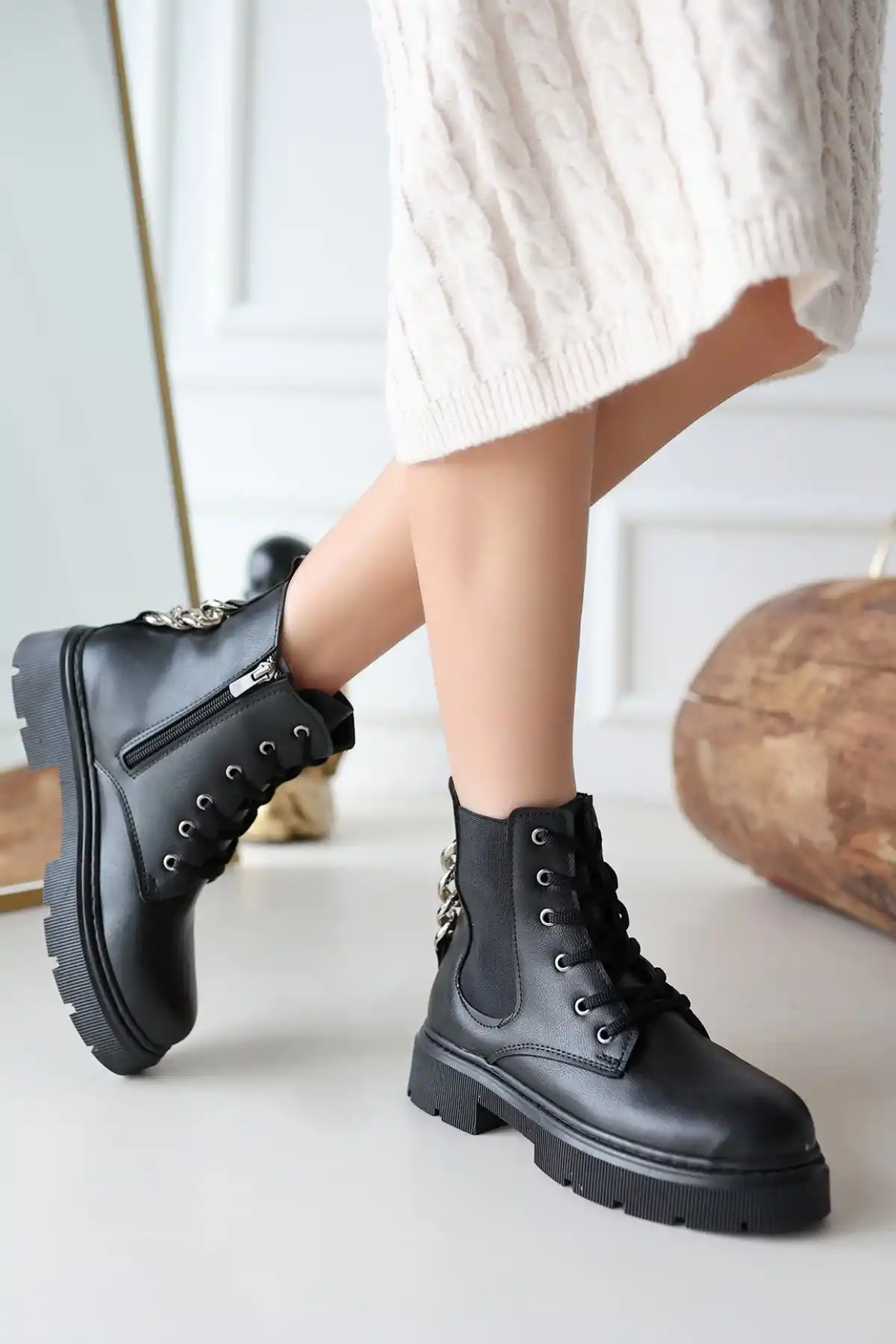 Harte Siyah Cilt Bağcıklı Bot - GC