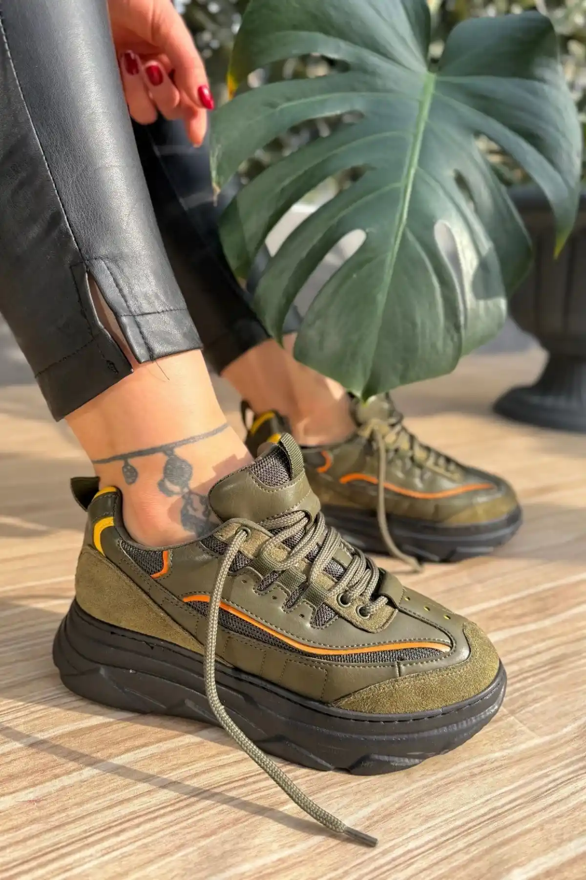 Imkea Yeşil Süet Turuncu Detaylı Spor Ayakkabı - GC