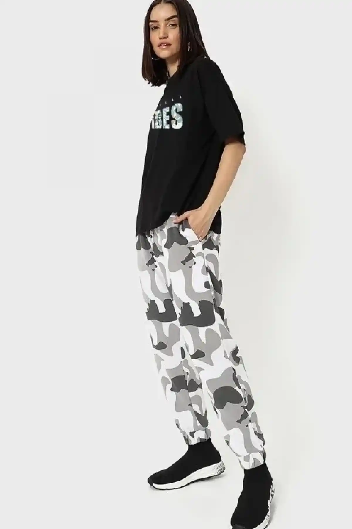 Kadın Baskılı Oversize T-shirt - Siyah