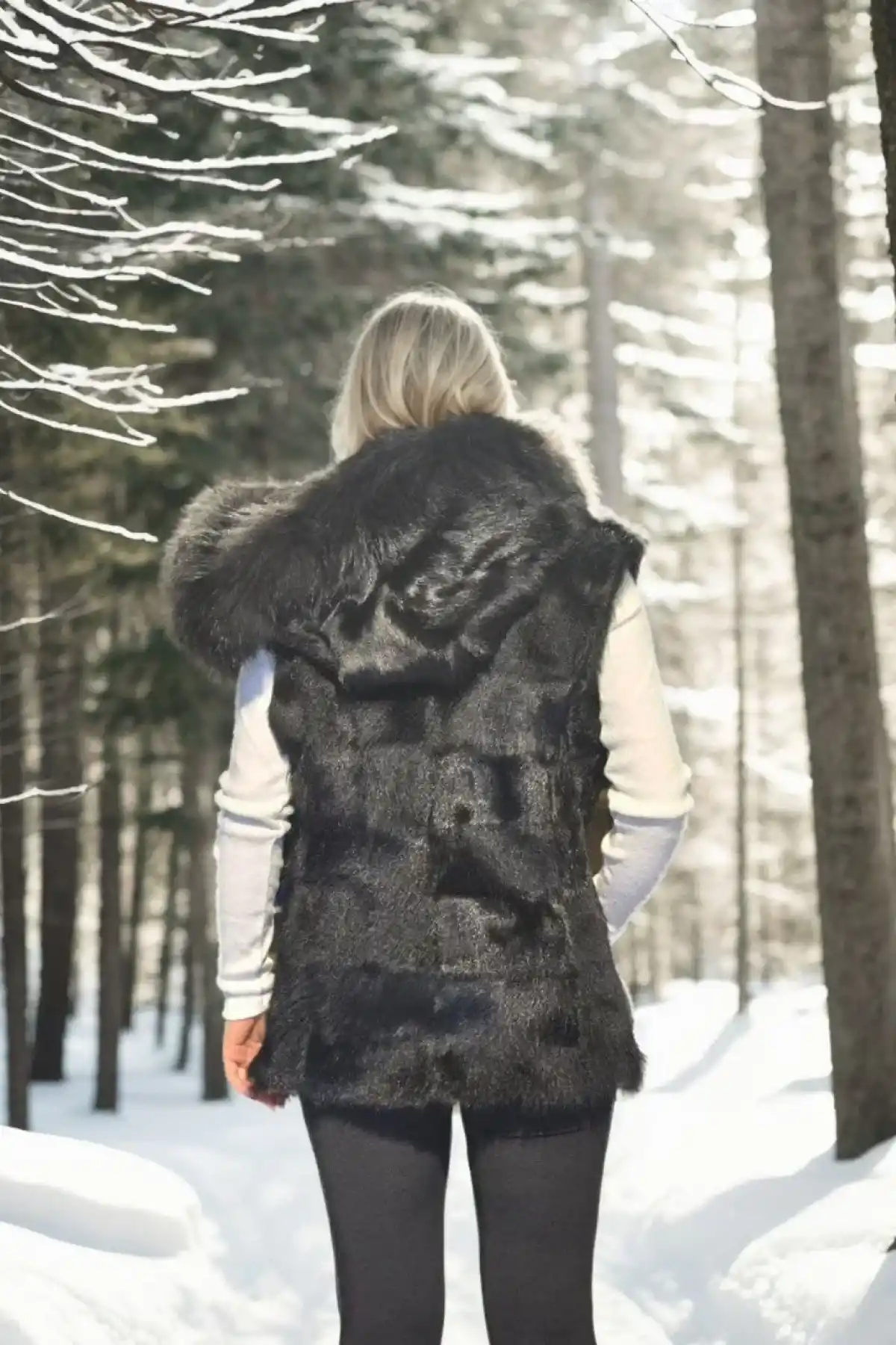 Kadın Kolsuz Kapüşonlu Yelek - Siyah