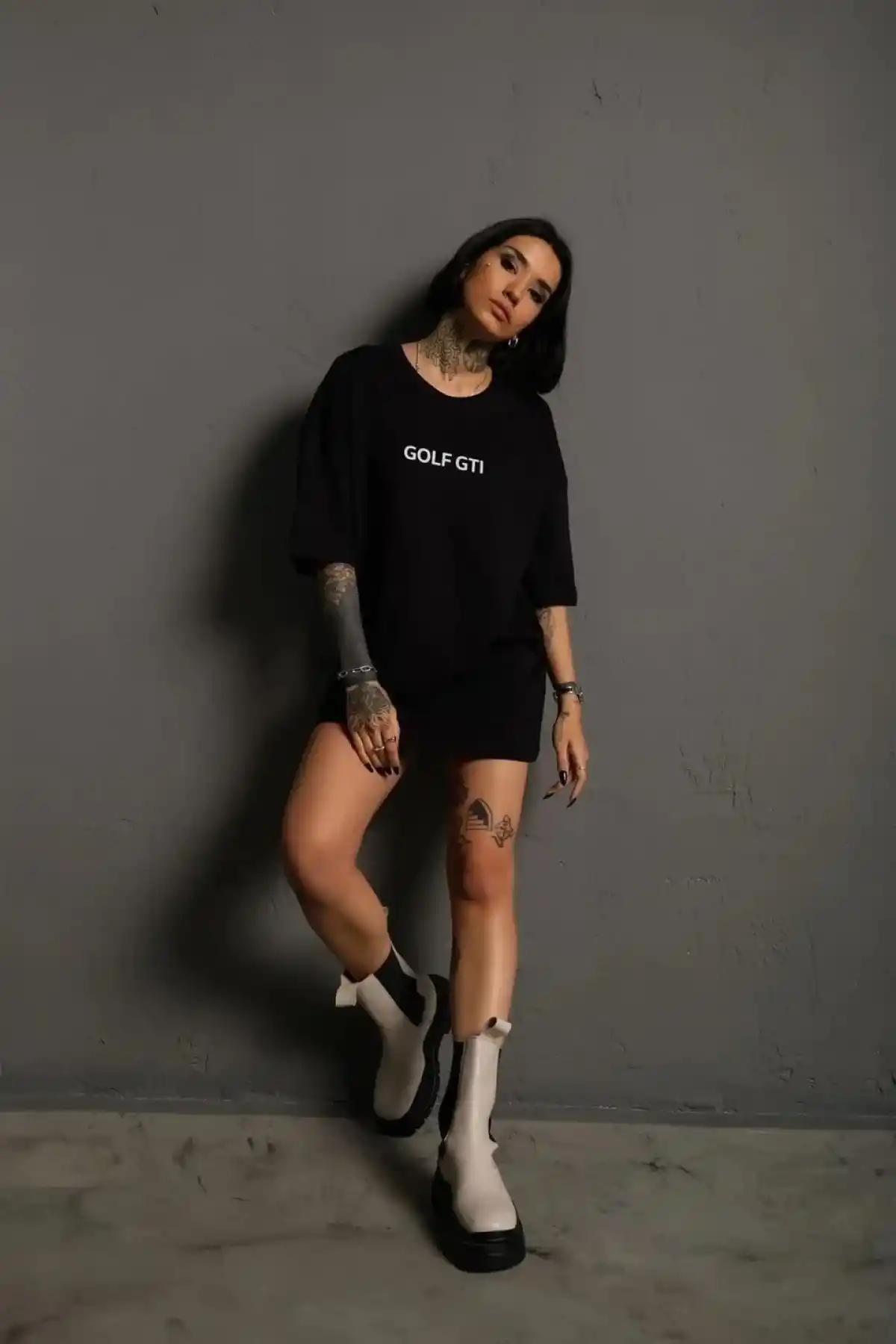 Kadın Oversize Tişört Golf GTI Retro Araba Baskılı T-shirt - Siyah