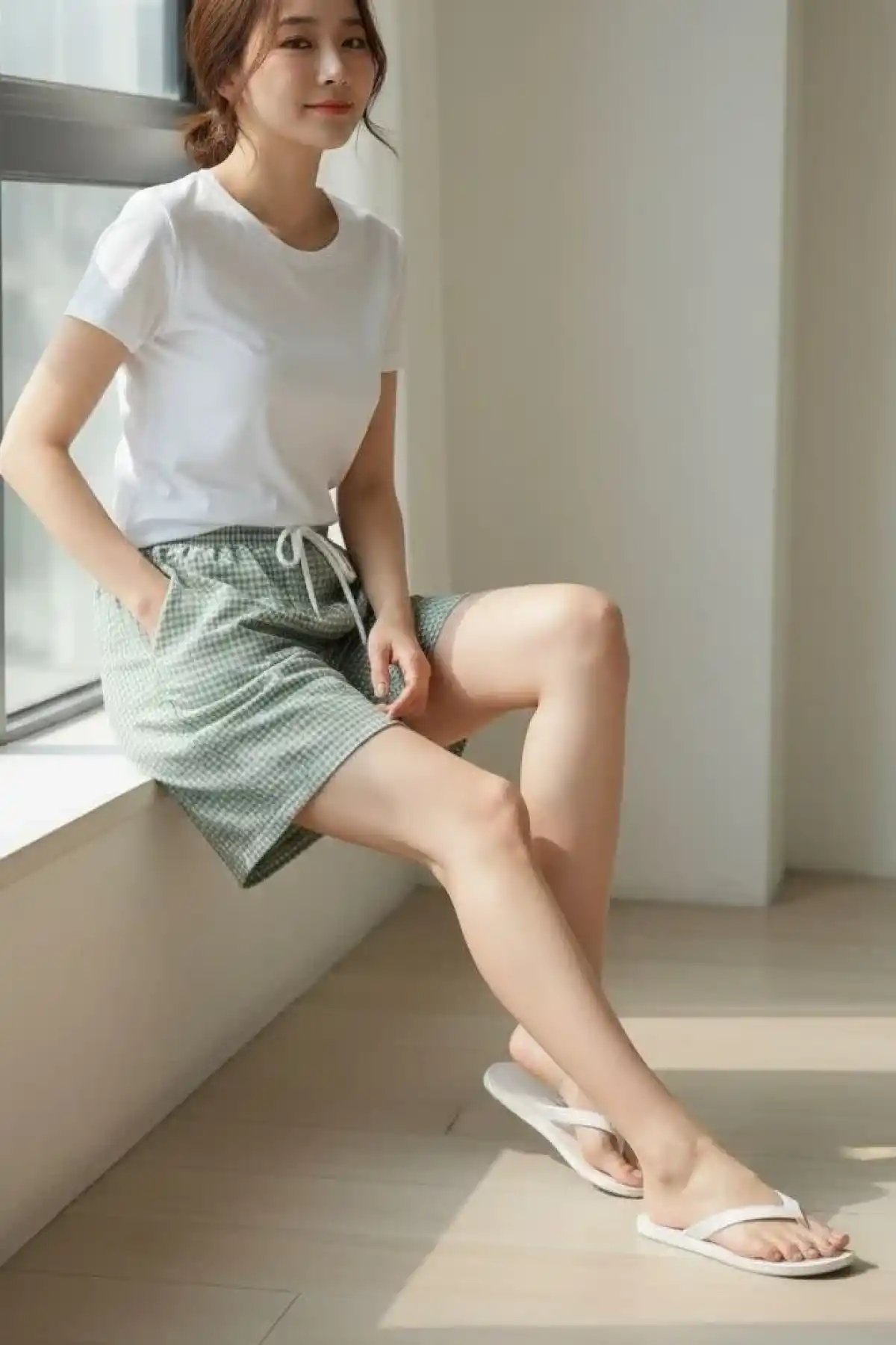 Kadın Pötikareli Şort Beli Lastikli Bağcıklı Cepli Kesim Şort - Mint Yeşili