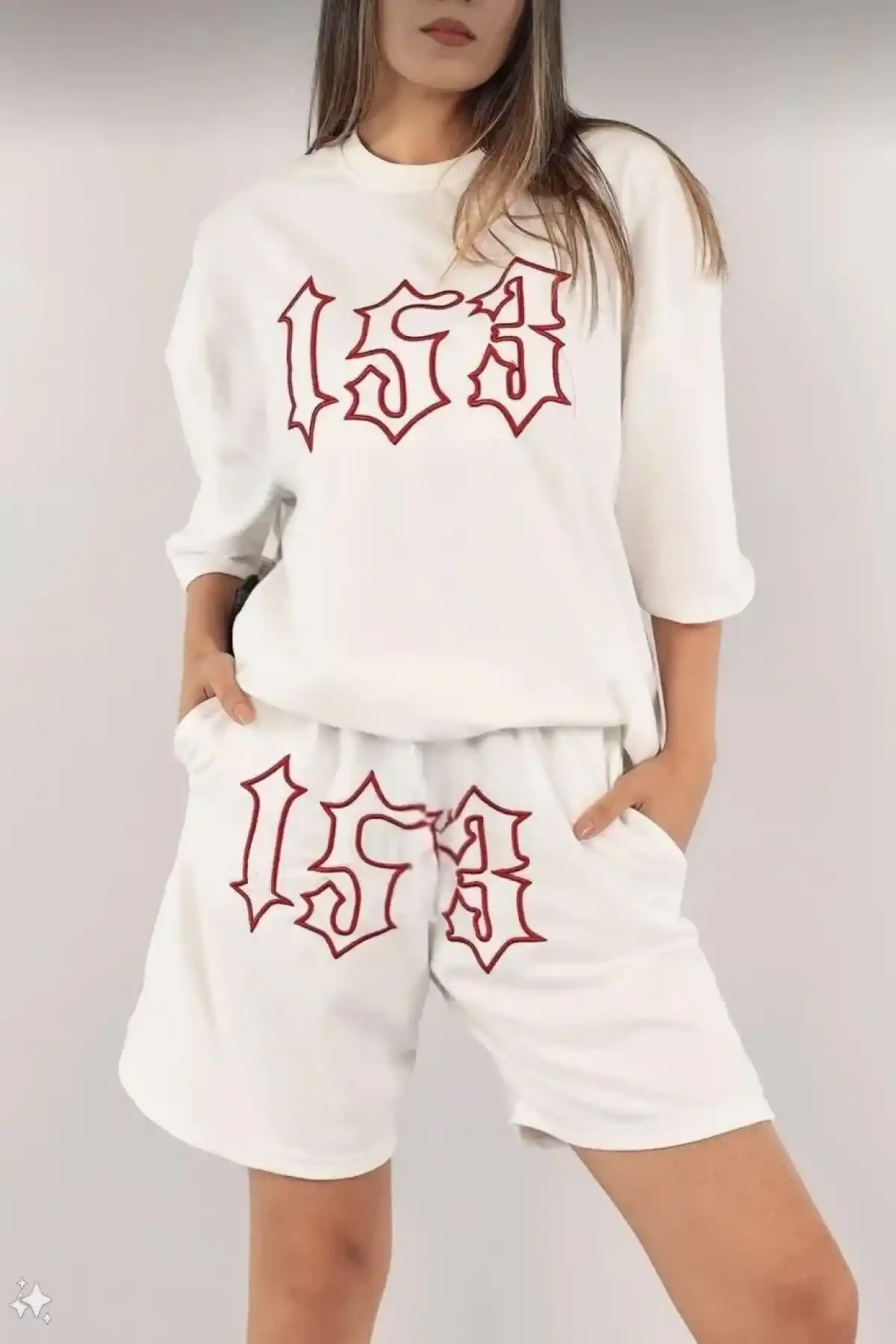 Kadın Nakış İşlemeli Şort Takım - Beyaz