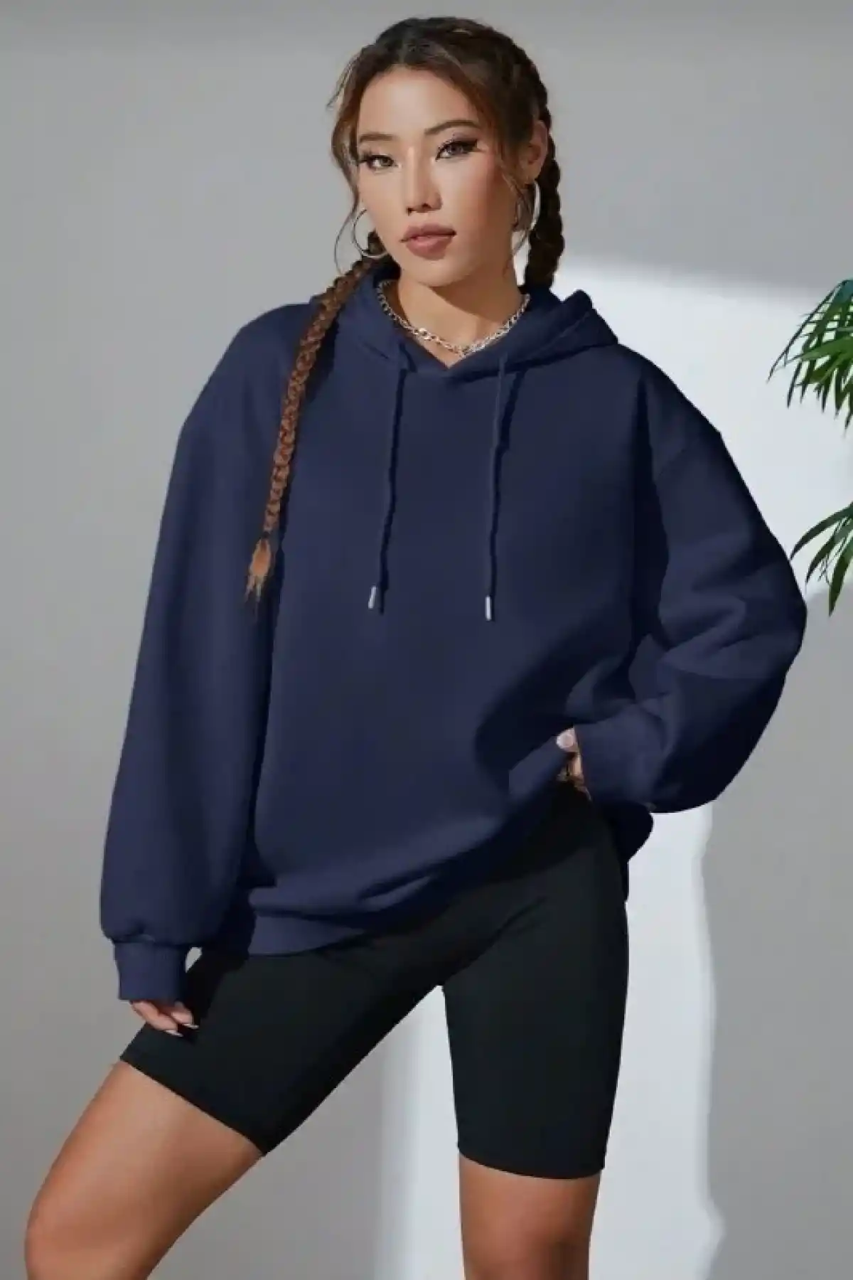 Kadın Kapüşonlu Kanguru Cepli 3 İplik Pamuklu Oversize Hoodie Sweatshirt - Lacivert