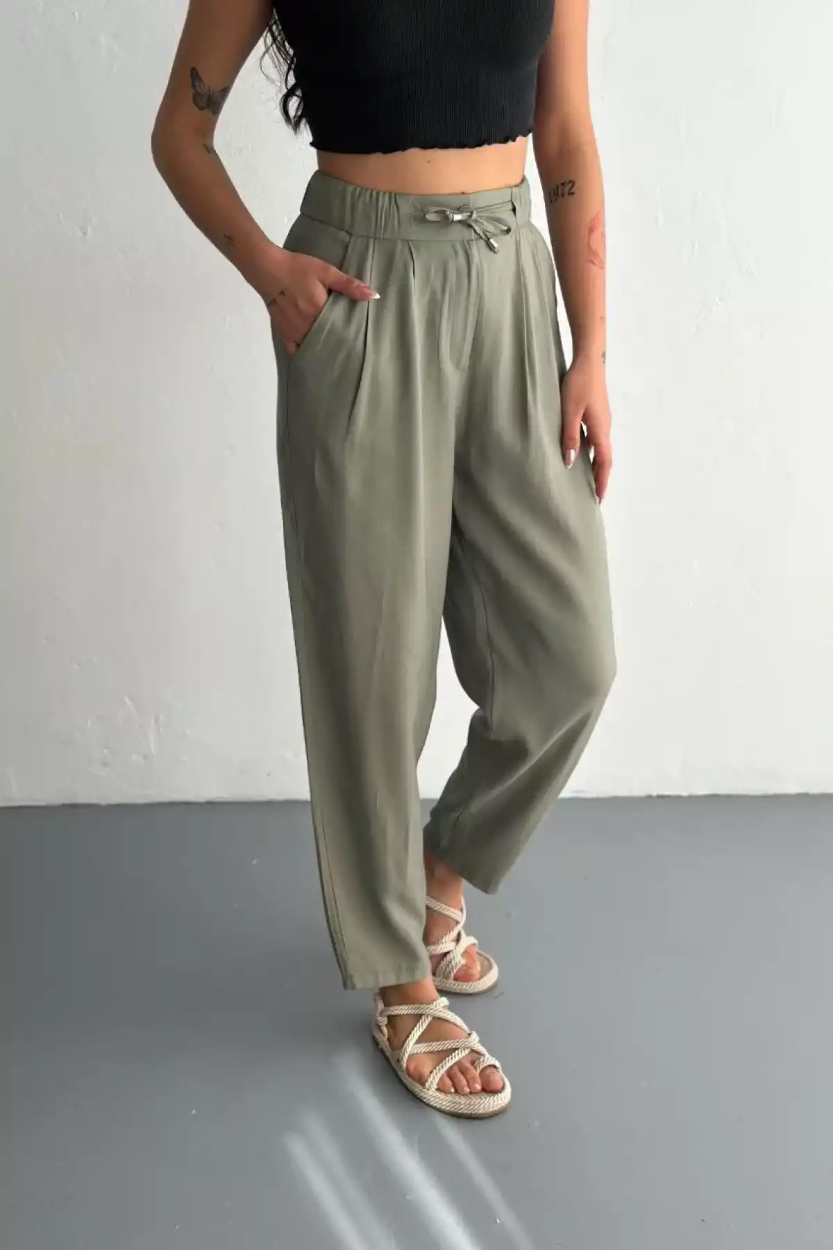 Kadın Yüksel Bel Beli Bağcıklı Cepli Rahat Paça Pantalon - Su Yeşili