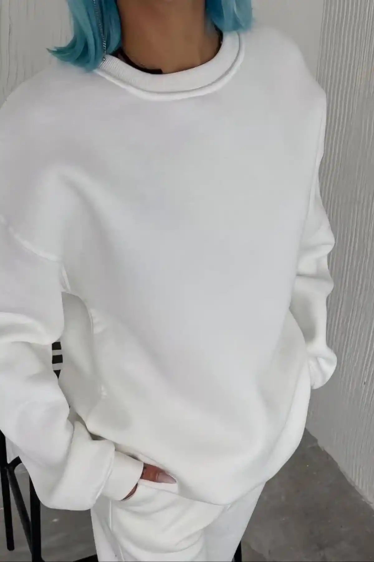 Kışlık Bisiklet Yaka Üç İplik Basic SweatShirt - Beyaz