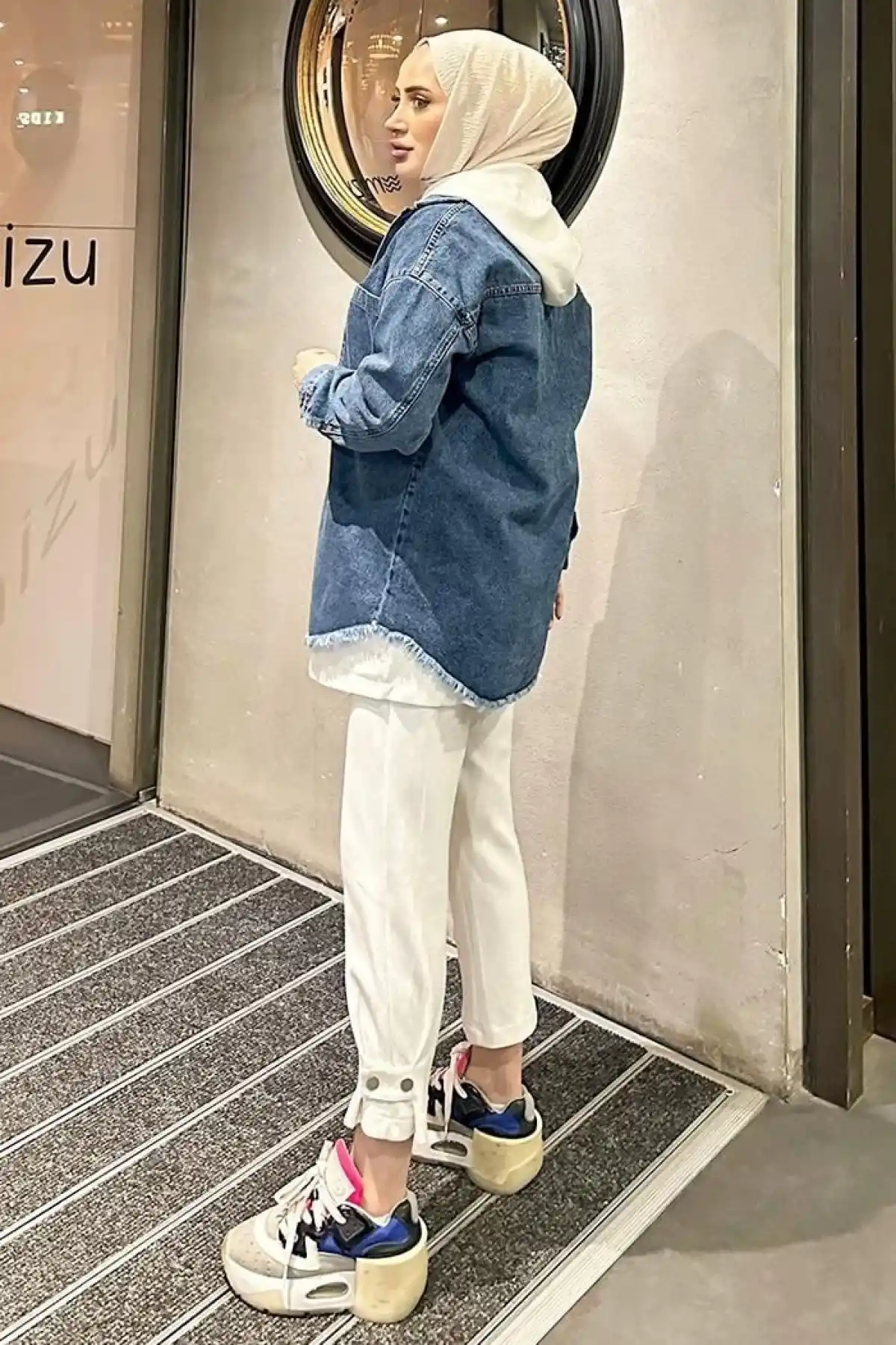 Koyu Mavi Kar Yıkama Püskül Detay Kot Ceket Oversize ( GC )