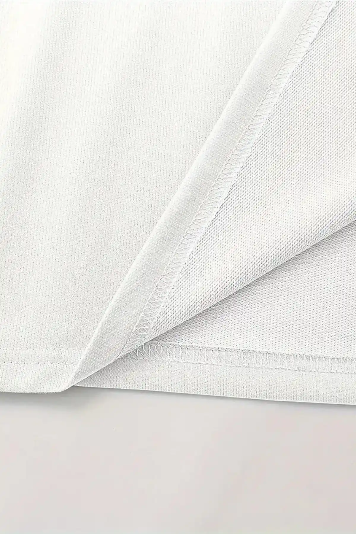 LB Baskılı Ön Arka Oversize Bisiklet Yaka Kısa Kol - Beyaz