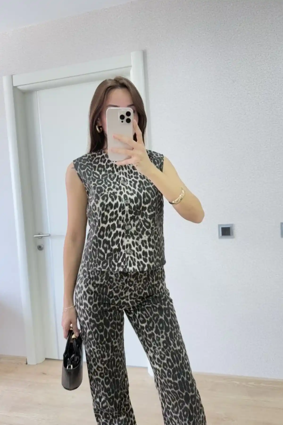 leopar desenli Düğmeli Bluzlu Pantolon İkili Takım -Leopar