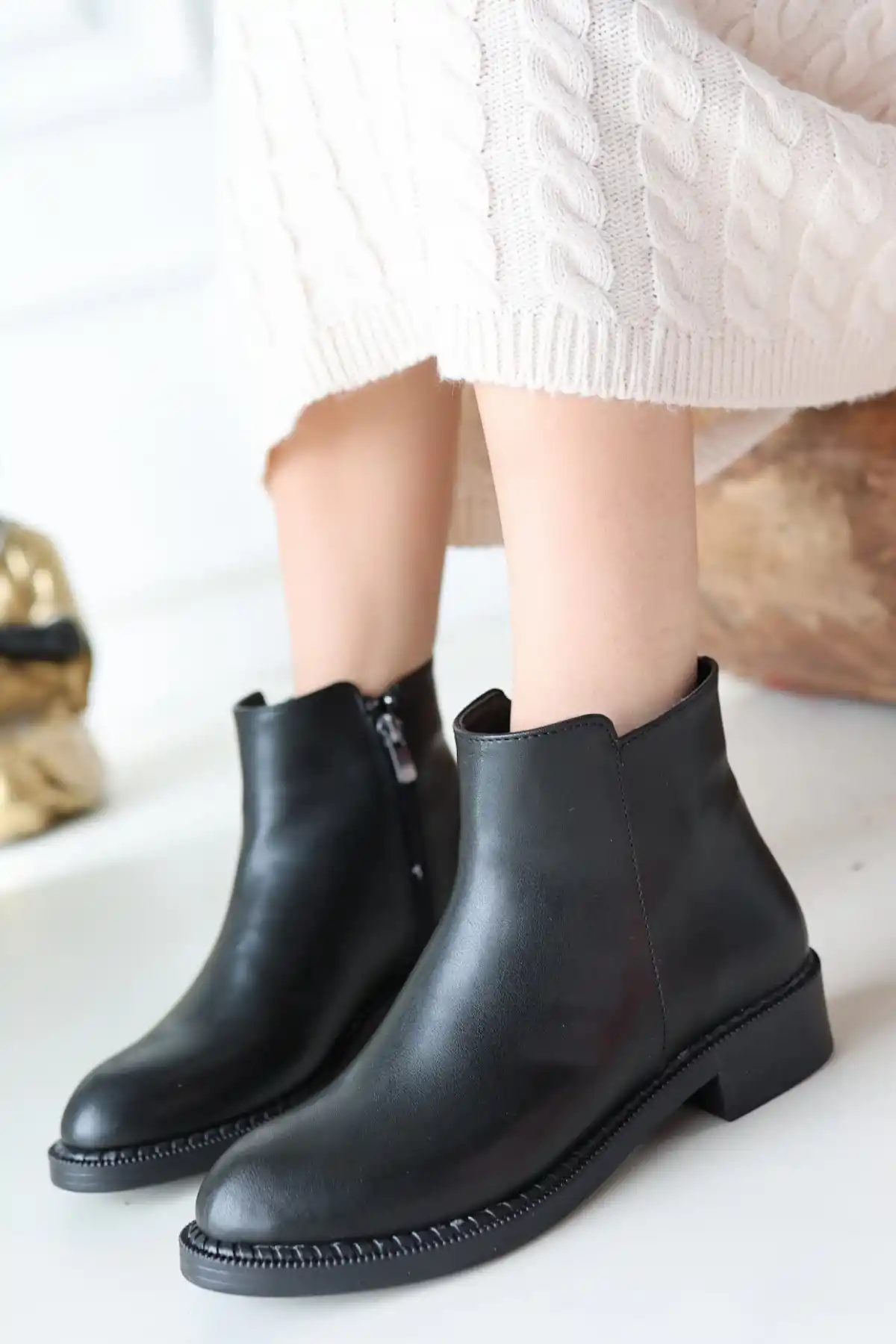 Moed Siyah Cilt Topuklu Bot - GC