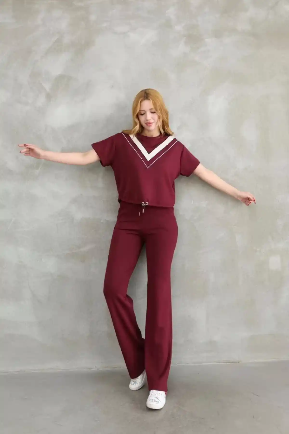 Osy Modal Yumuşak dokulu Kumaş Bisiklet Yaka Parçalı detaylı Kısa Kollu Takım - Bordo