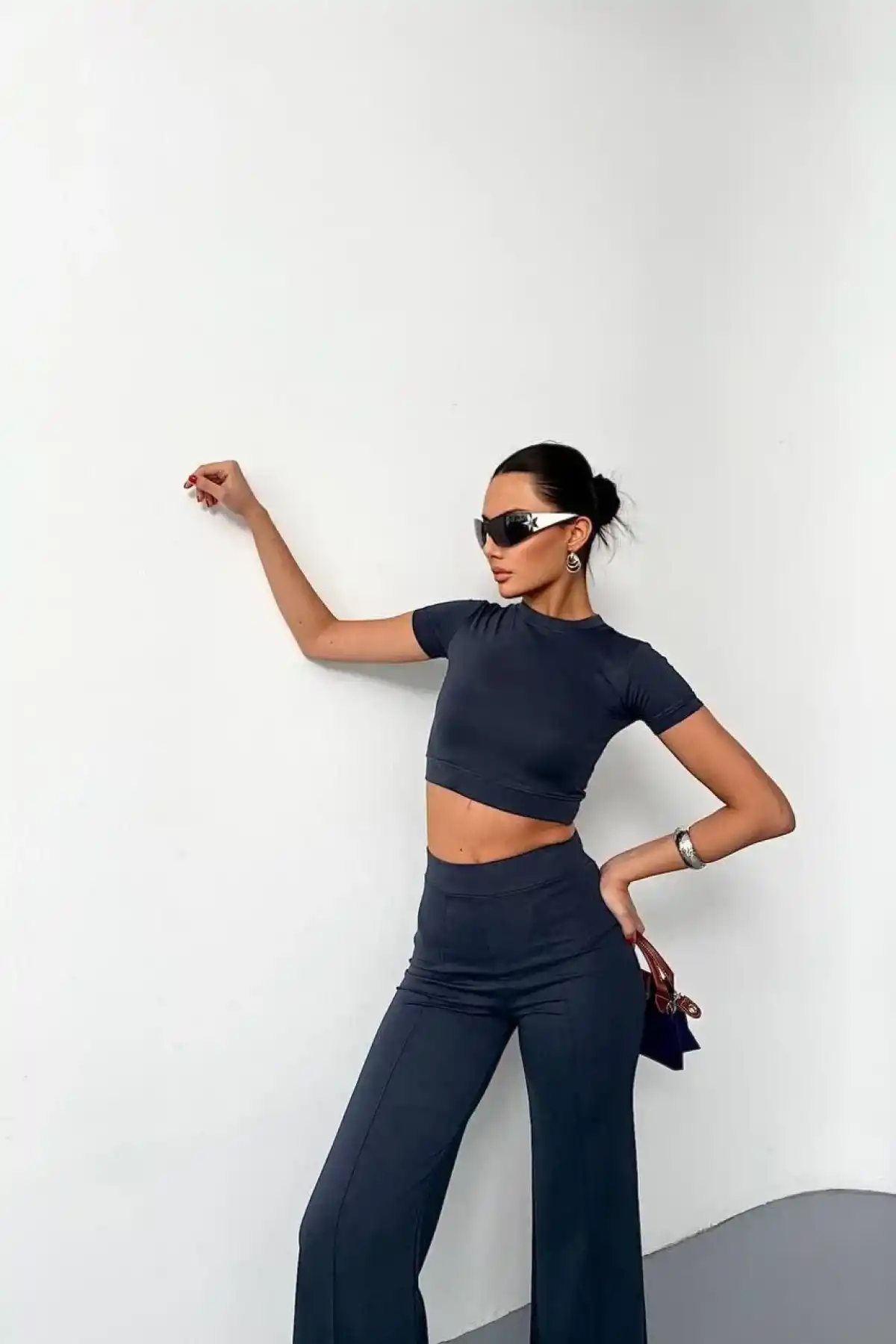 Osy Modal Yumuşak Dokulu Kumaş Kısa Kollu Crop Alt ispanyol Paça Pantalon ikili Takım - Füme