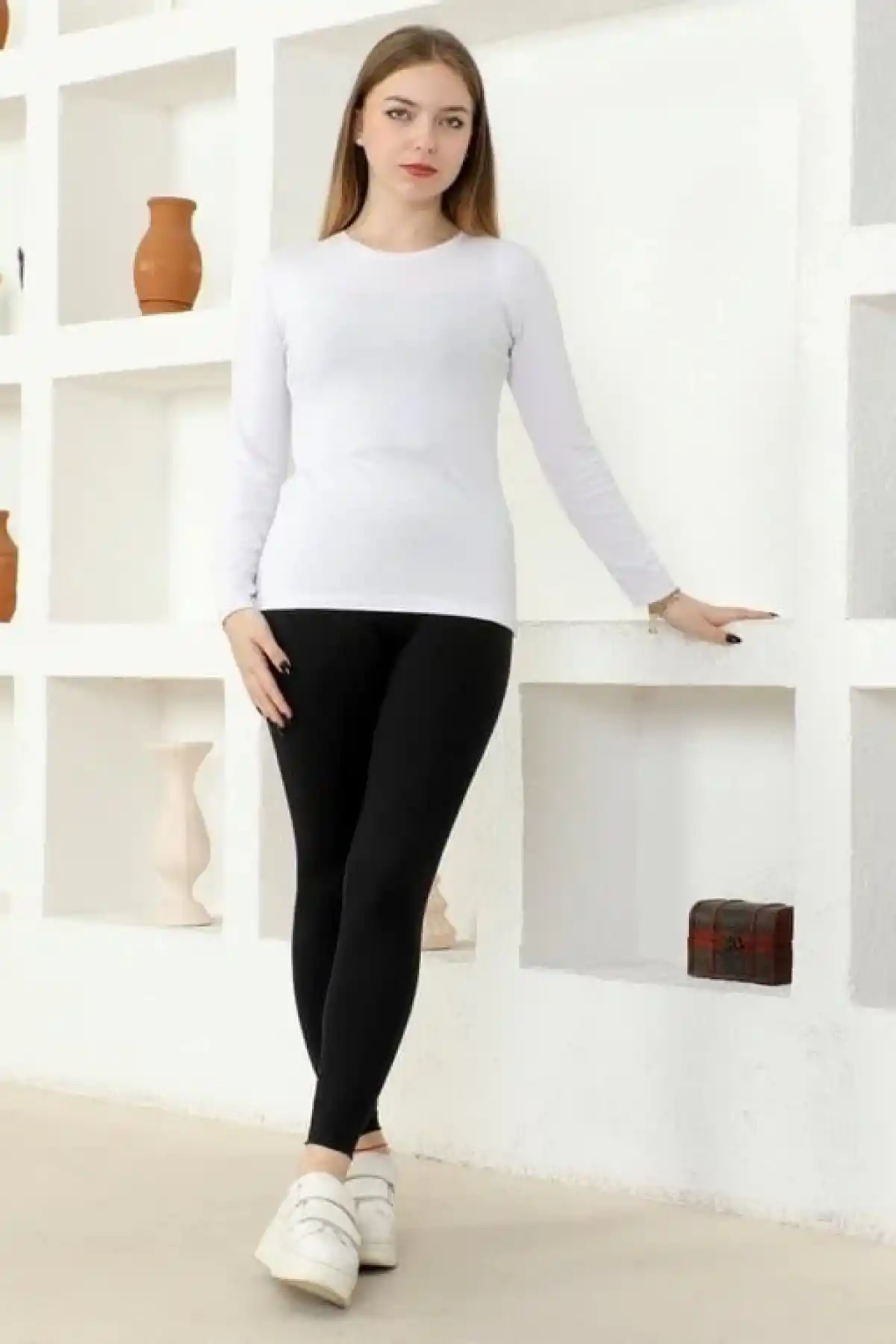 Rahat Ve Şık Uzun Kollu Bisiklet Yaka Likralı Viskon Penye Body Beyaz ( GC )