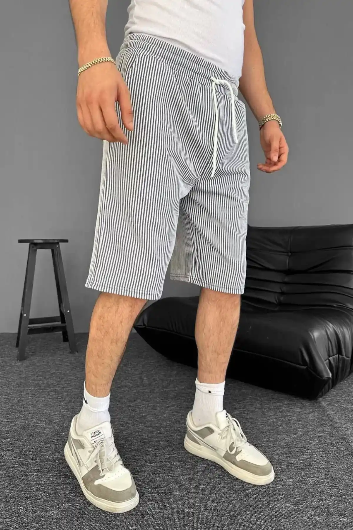 Su Yolu Çizgili Ön Arka Cepli Şort Yazlık Nefes Alabilir - Gri