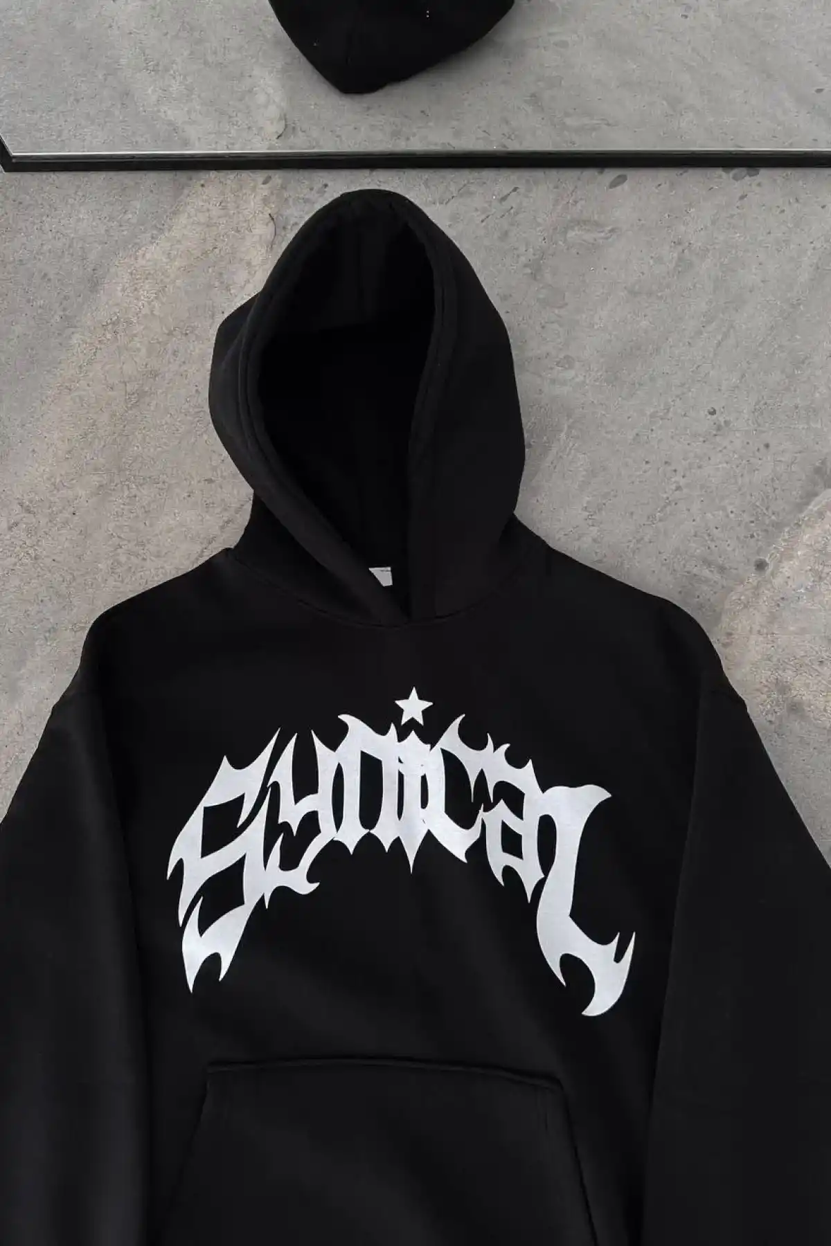 Üç İplik Kapüşonlu Baskılı Oversize SweatShirt- Siyah