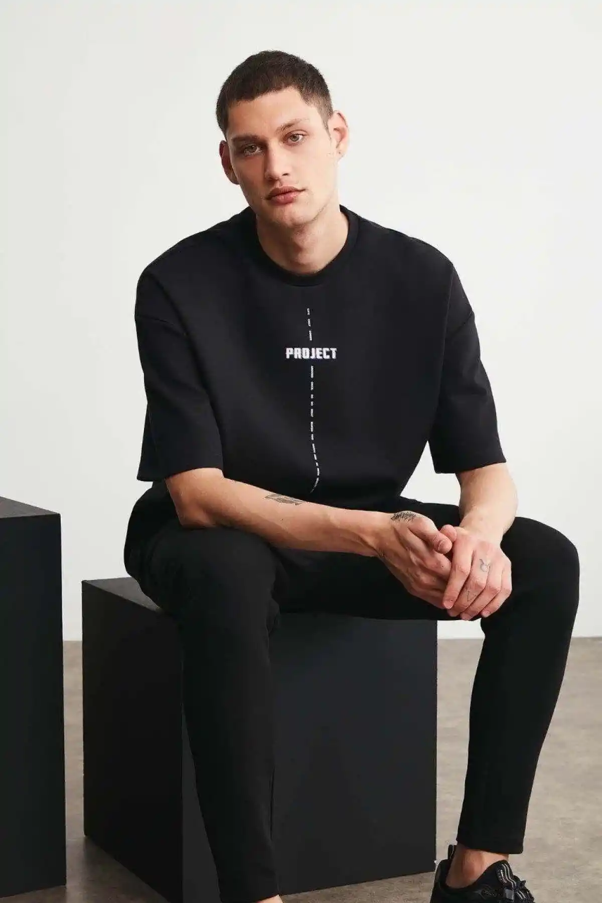 Unisex Baskılı Oversize Kısa kol  T-Shirt - Siyah