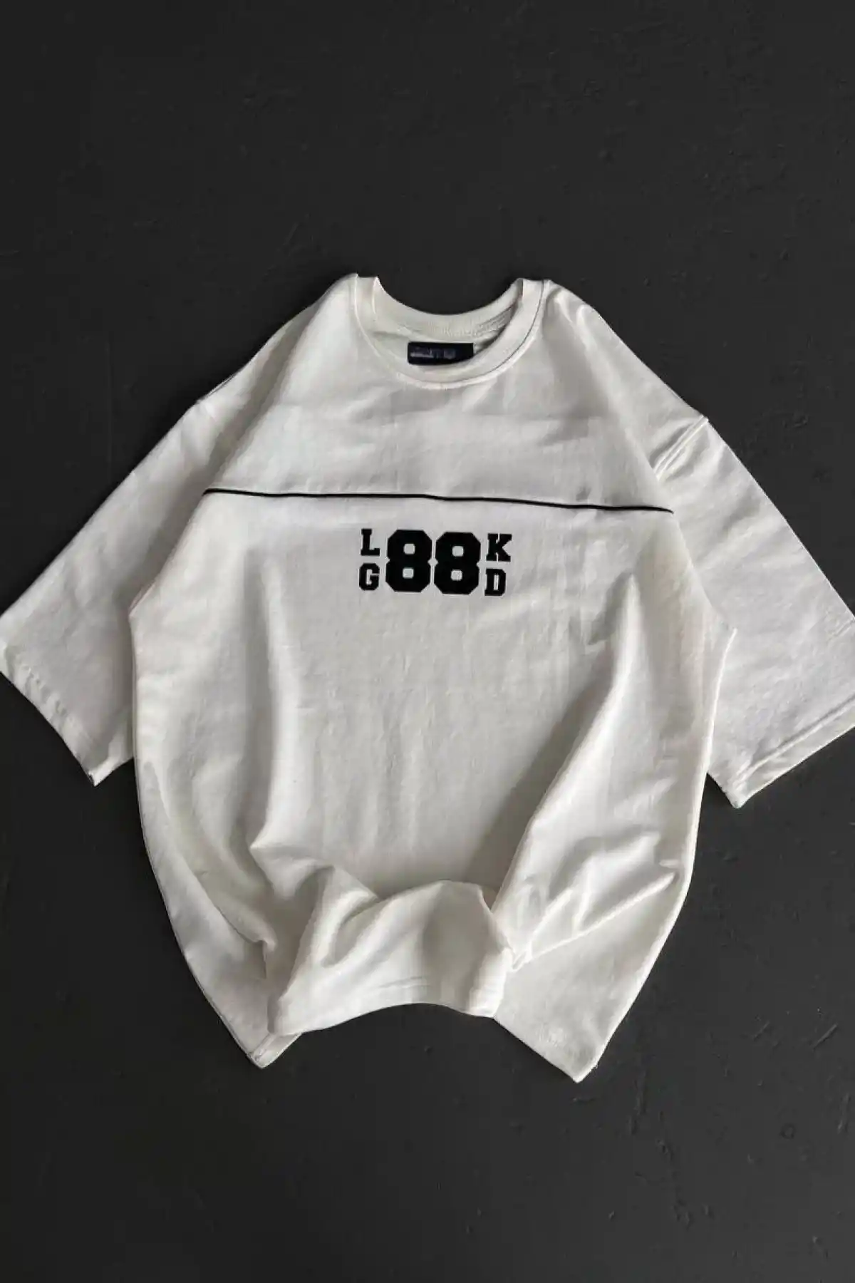 kadın  Bisiklet Yaka Baskılı Oversize T-Shirt - Beyaz