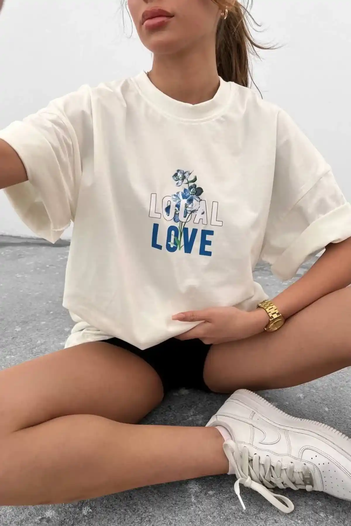 kadın Bisiklet Yaka Baskılı oversize T-Shirt - Beyaz