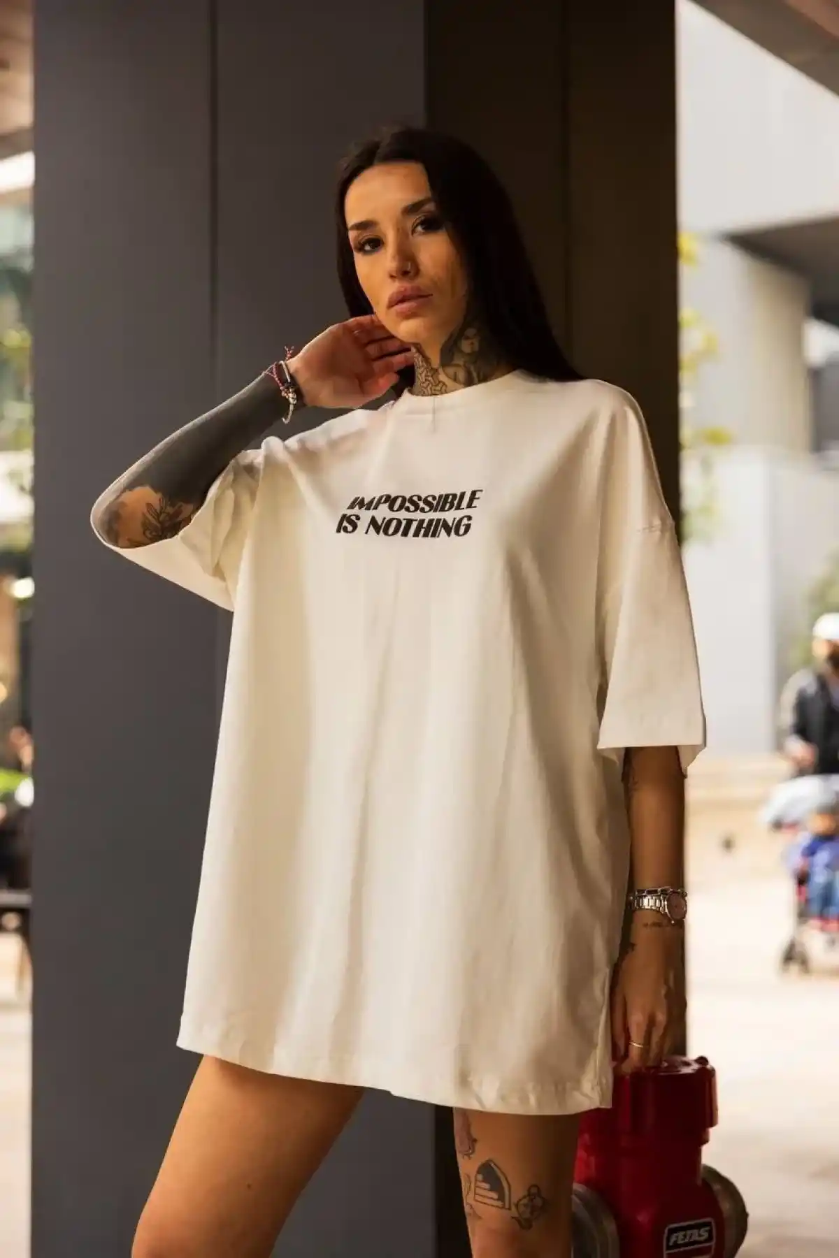 kadın Bisiklet Yaka Baskılı Oversize T-Shirt - Beyaz