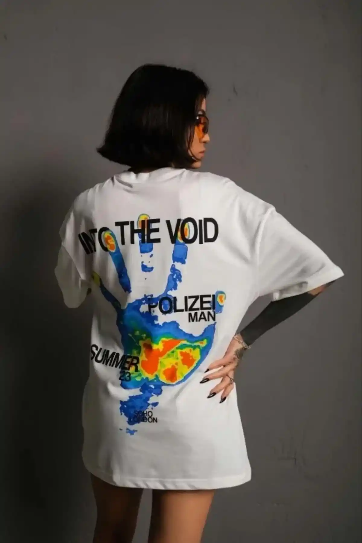 kadın Bisiklet Yaka Baskılı Oversize T-Shirt - Beyaz