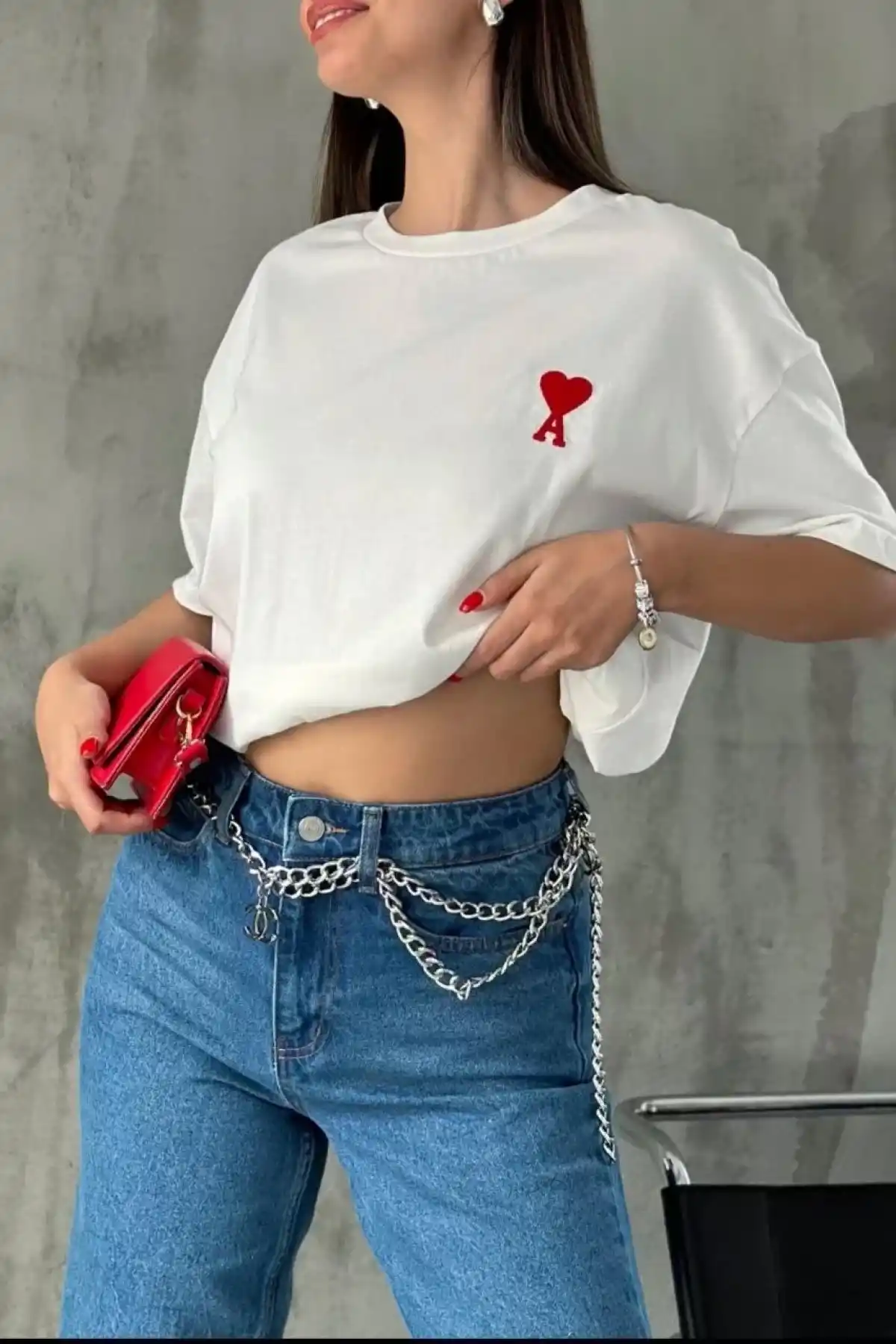 kadın Bisiklet Yaka Baskılı Oversize T-Shirt - Beyaz