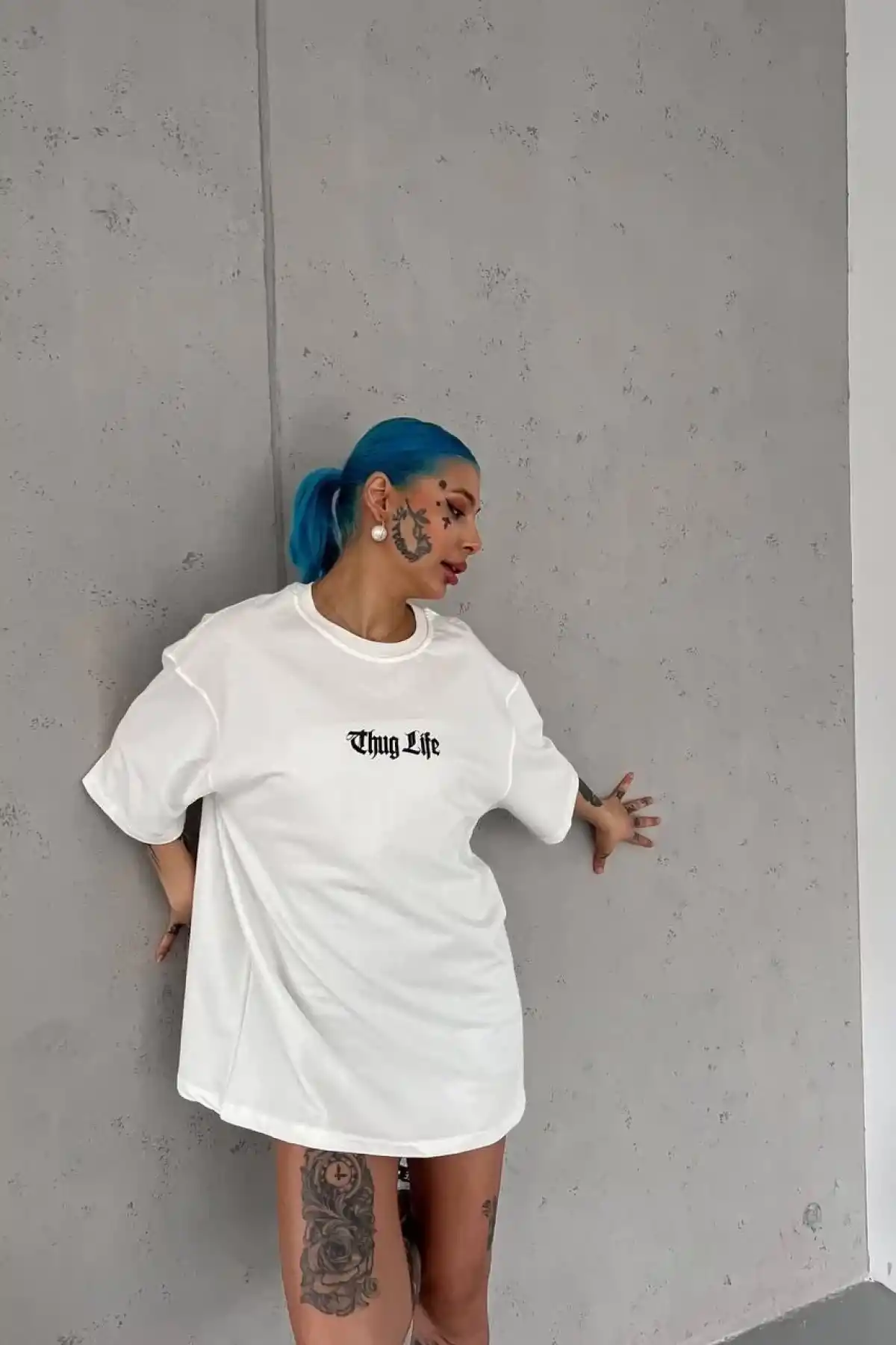 kadın  Bisiklet Yaka Baskılı Oversize T-Shirt - Beyaz