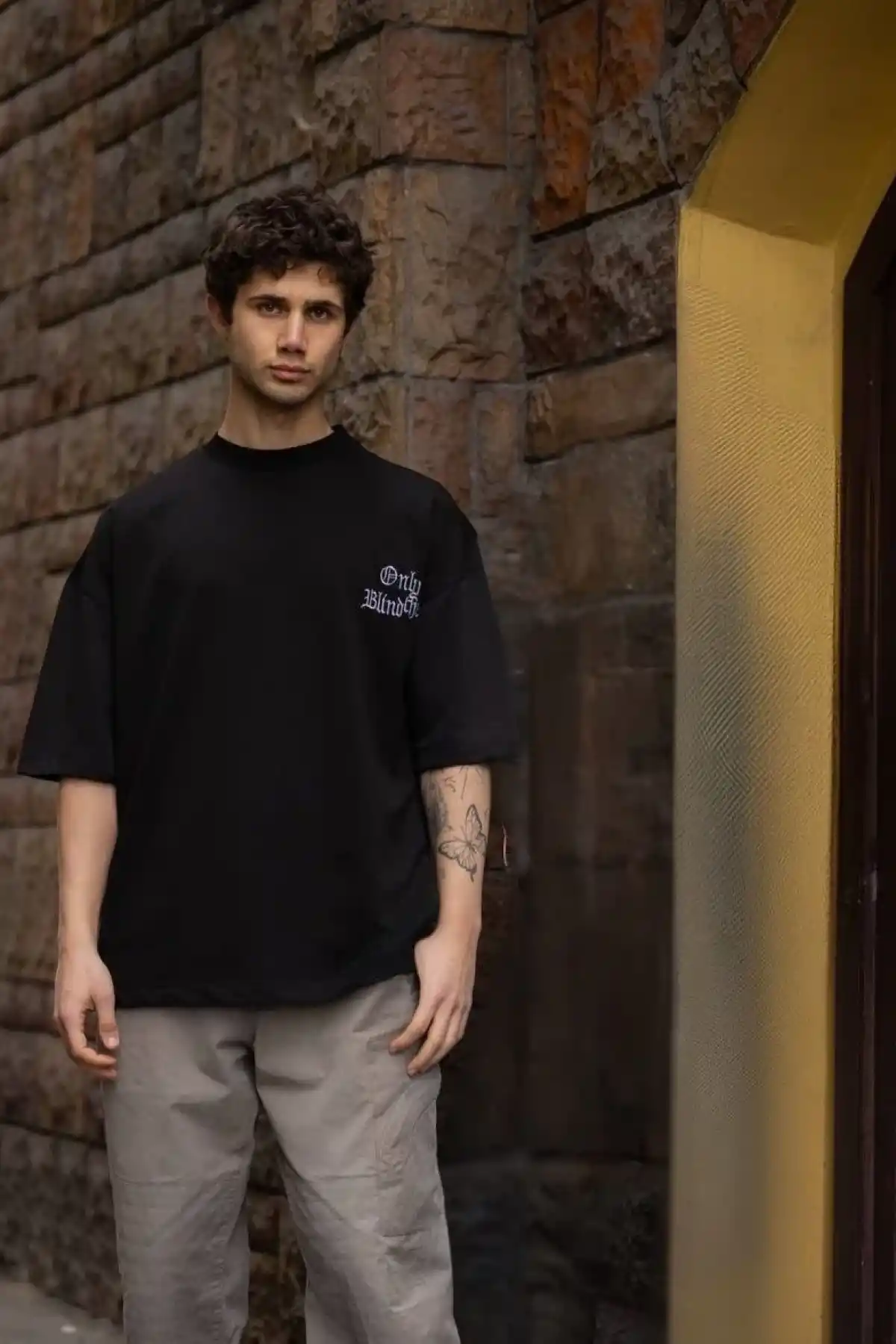 Unisex Bisiklet Yaka Baskılı Oversize T-Shirt - Siyah