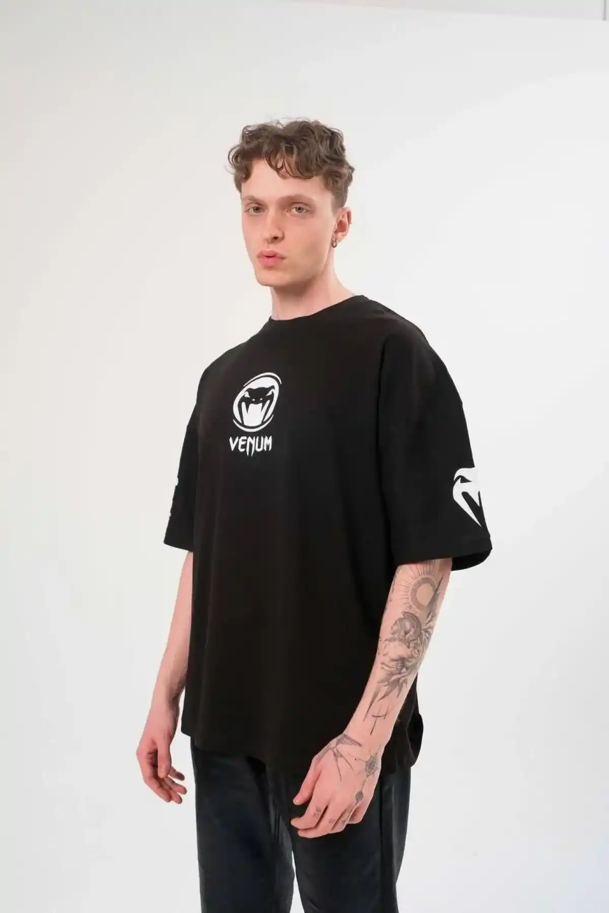 Erkek  Bisiklet Yaka Baskılı Oversize T-Shirt - Siyah