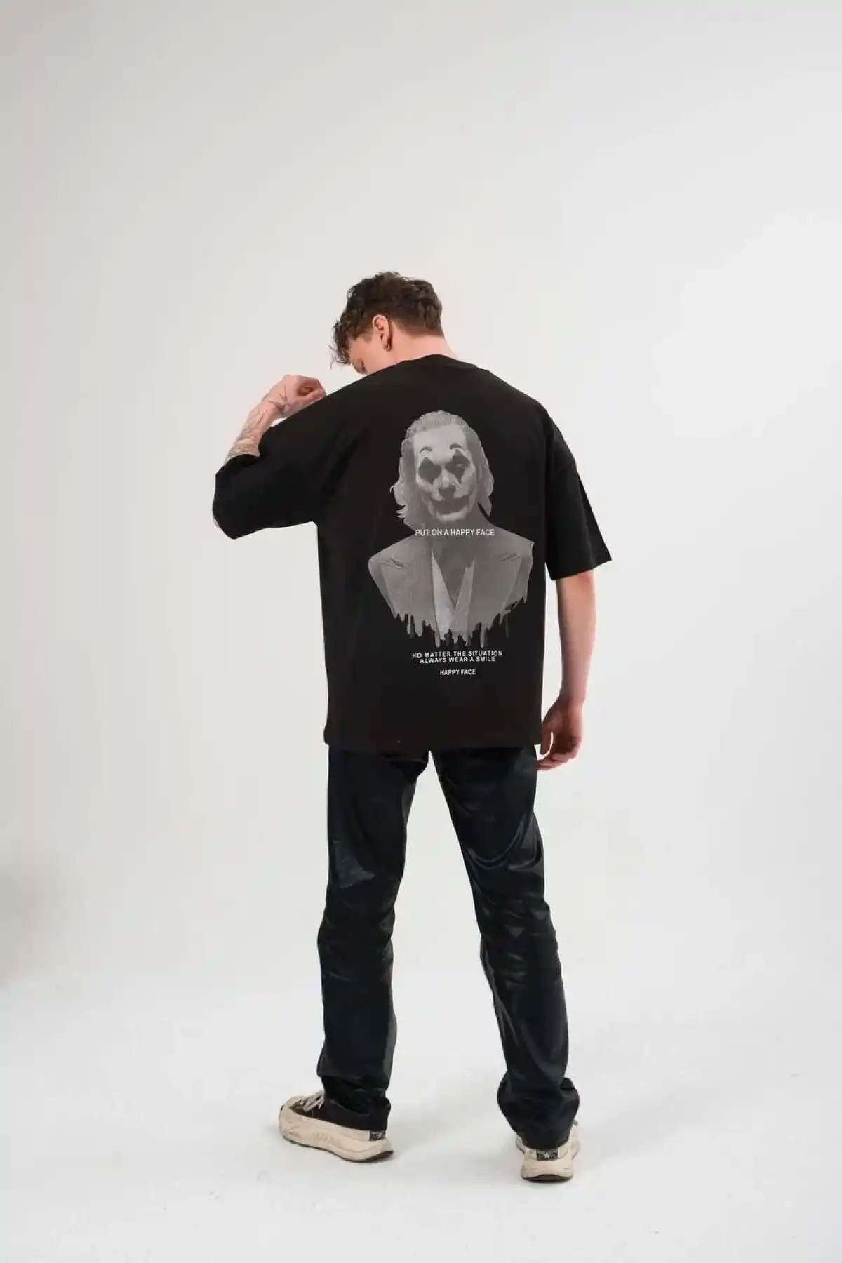 Erkek  Bisiklet Yaka Baskılı Oversize T-Shirt - Siyah