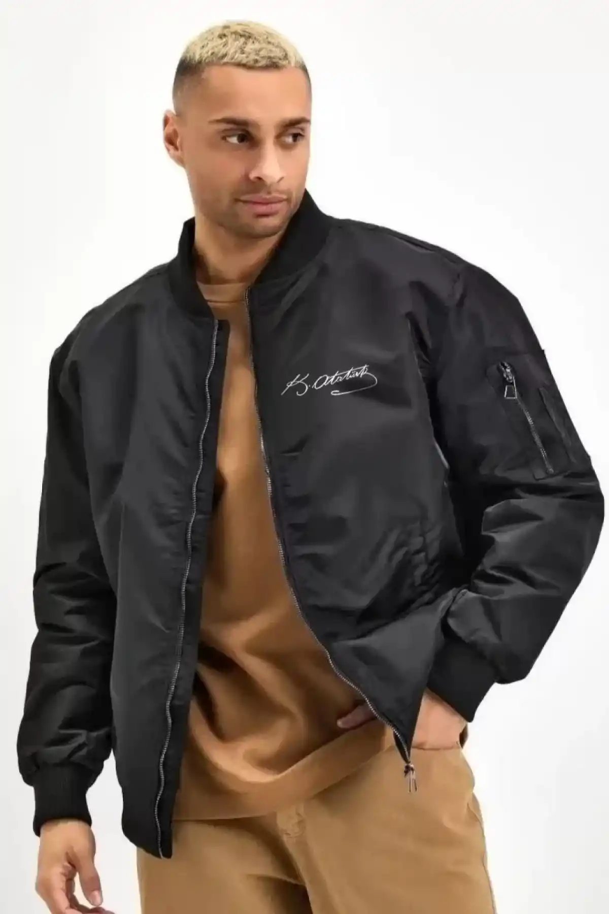 Erkek Unisex Bomber Mont – Siyah Renk, Atatürk Silüet Baskılı, Fermuarlı Cepli, Kapitone Astarlı, Bahar Kış Sezonu Günlük Ceket - Siyah