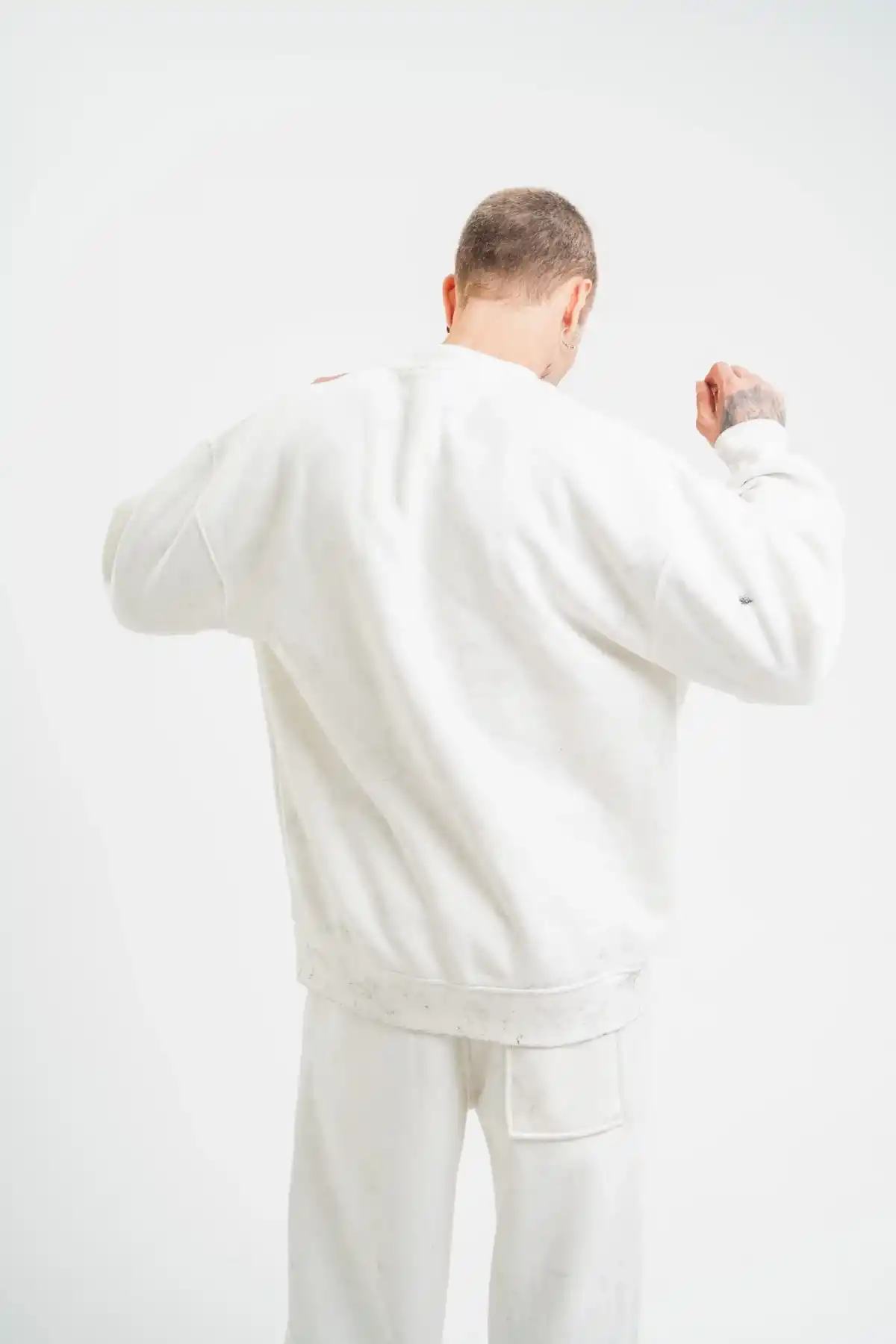 ERKEK Uzun Kol Bisiklet Yaka Yıkamalı SweatShirt - Beyaz