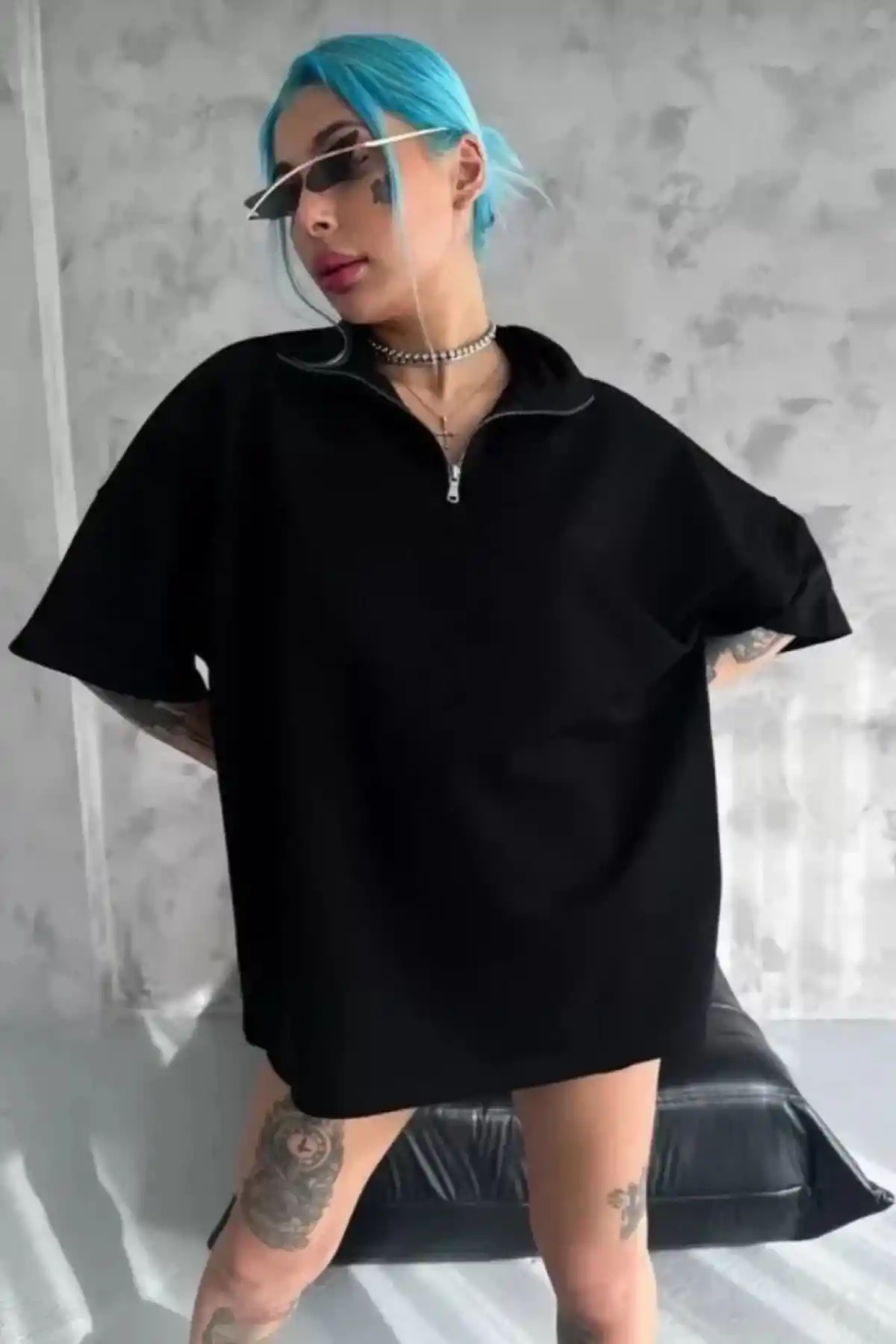 Unisex Yarım Fermuarlı Düz Oversize T-Shirt - Siyah