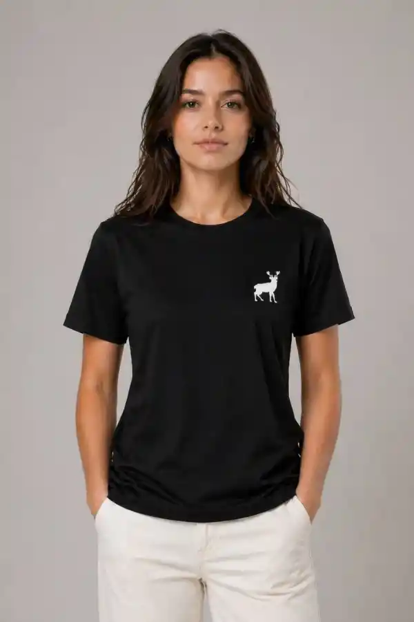 Kadın Minimal Geyik Logolu Tişört Bisiklet Yaka Kısa kol Yazlık T-Shirt - Siyah