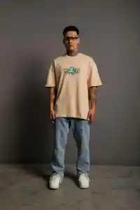 Erkek Kısa Kol Yazlık Tişört Bisiklet Yaka Baskılı Oversize T-Shirt - Bej