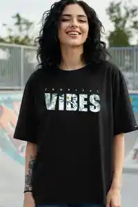 Kadın Kısa Kol Yazlık Tişört Bisiklet Yaka VIBES Baskılı T-Shirt - Siyah