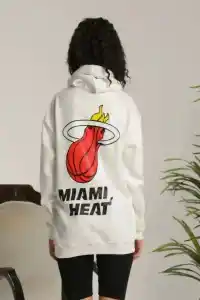 Kadın Oversize Kapüşonlu Cepli Baskılı 3 İplik Pamuklu Hoodie Sweatshirt - Beyaz