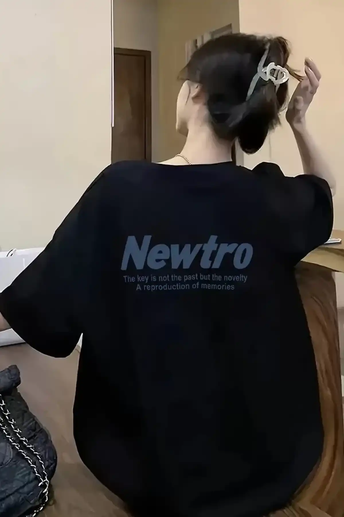 Newtro Baskılı Oversize Bisiklet Yaka T-shirt - Siyah