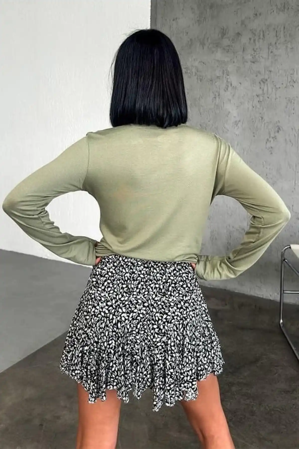 Rahat Ve Şık Uzun Kollu Bisiklet Yaka Likralı Viskon Penye Body Haki ( GC )