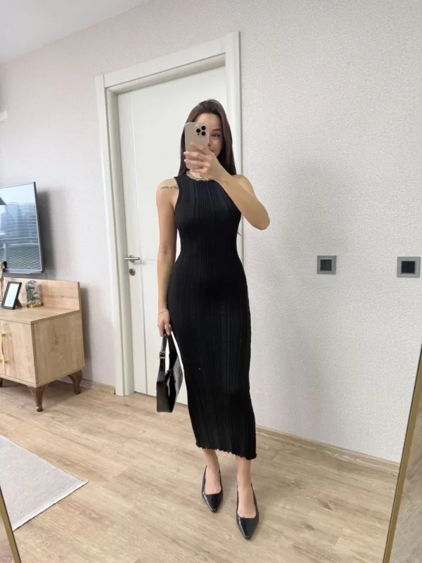 Fitilli Triko Elbise Kolsuz Sırtı Kapalı Maxi Uzun Boy - Siyah