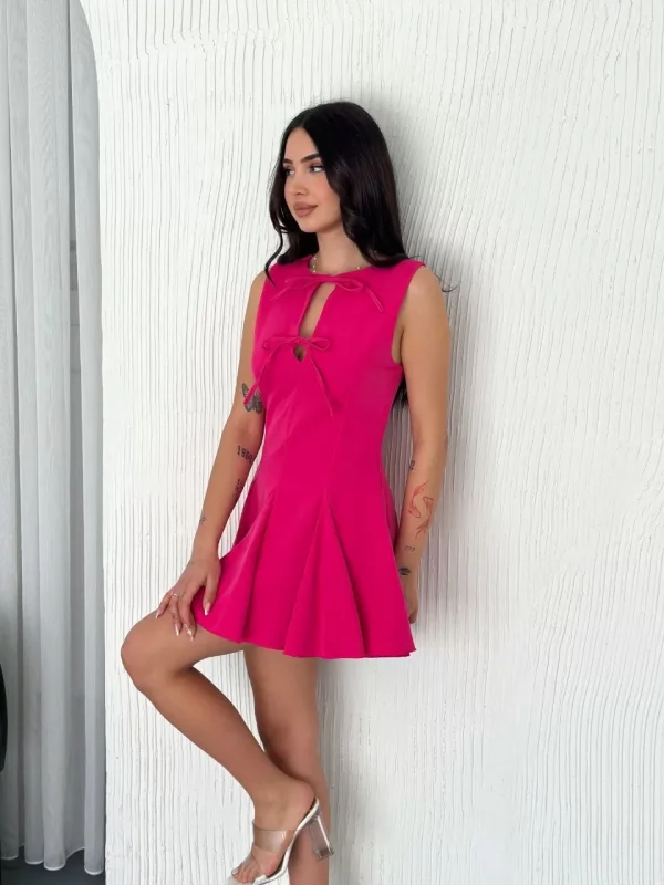 Göğüs Bağlamalı Kolsuz Mini Boy Elbise - Pembe