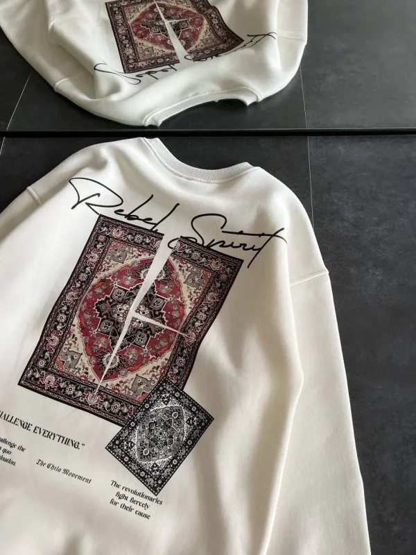 Lushiowear Kadın Bisiklet Yaka Kilim Halı Baskılı 3 İplik Pamuklu Sweatshirt - Beyaz