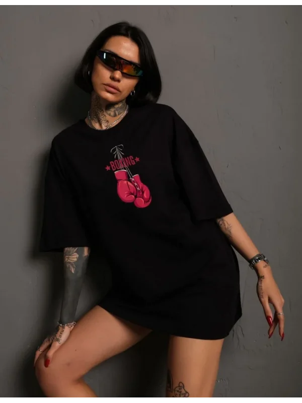 Lushiowear Kadın Kısa Kol Tişört Bisiklet Yaka Boxy Eldiven Baskılı T-Shirt - Siyah