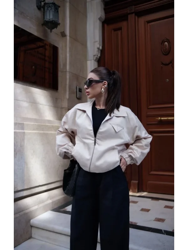 Lushiowear Kadın Fermuarlı Gömlek Yaka Bomber Ceket - Beyaz