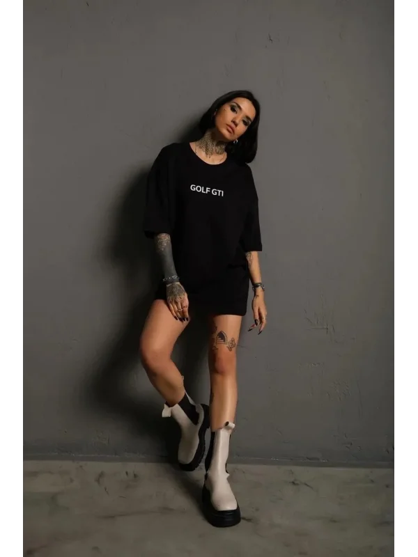 Lushiowear Kadın Oversize Tişört Golf GTI Retro Araba Baskılı T-shirt- Siyah